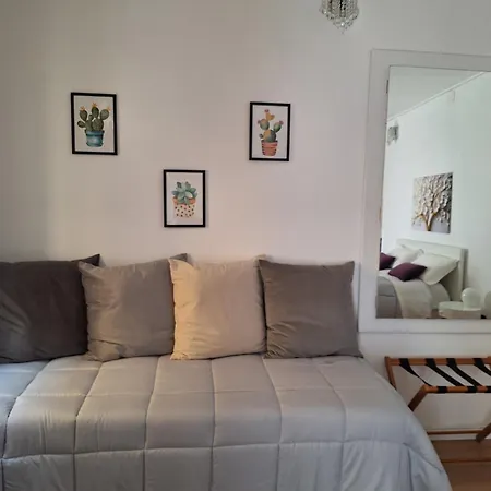 Гостевой дом Dolce Luna 3*